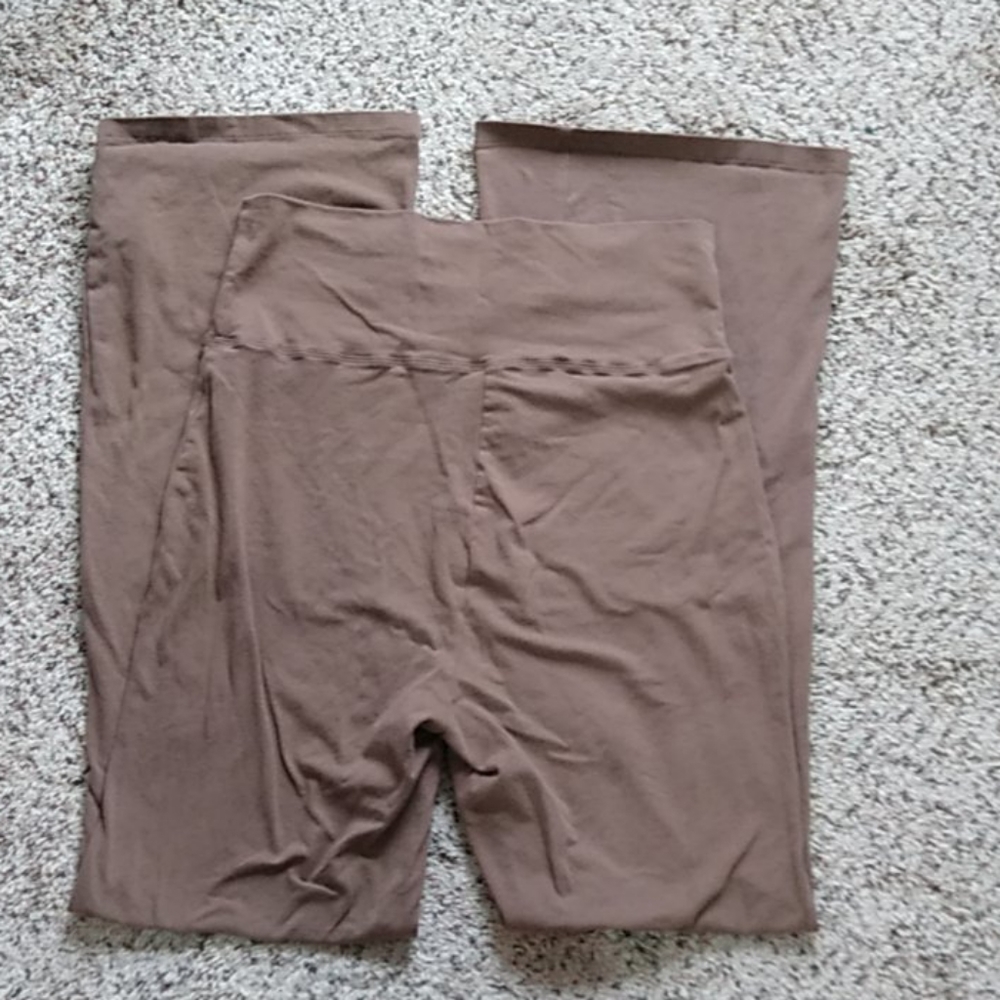 Mocha brown yoga pants